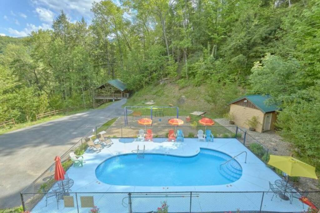 Mountain View 5 Bdrm Gatlinburg Cabin Near Downtown Arts Bagian luar foto