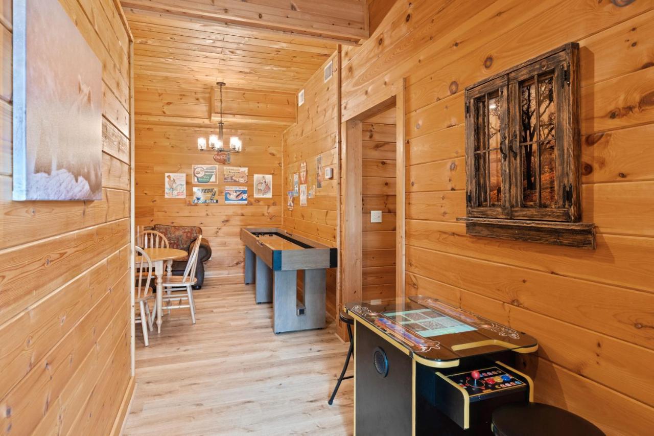 Mountain View 5 Bdrm Gatlinburg Cabin Near Downtown Arts Bagian luar foto